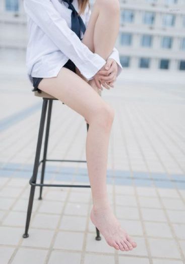 美妇岳呻吟求欢摇臀_BD英语电影完整版
